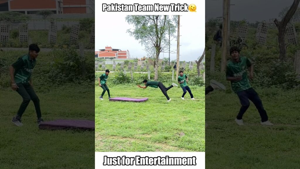 Pakistan Cricket Team Funny Fielding Moments 😂 #cricket #funny #indiavspak