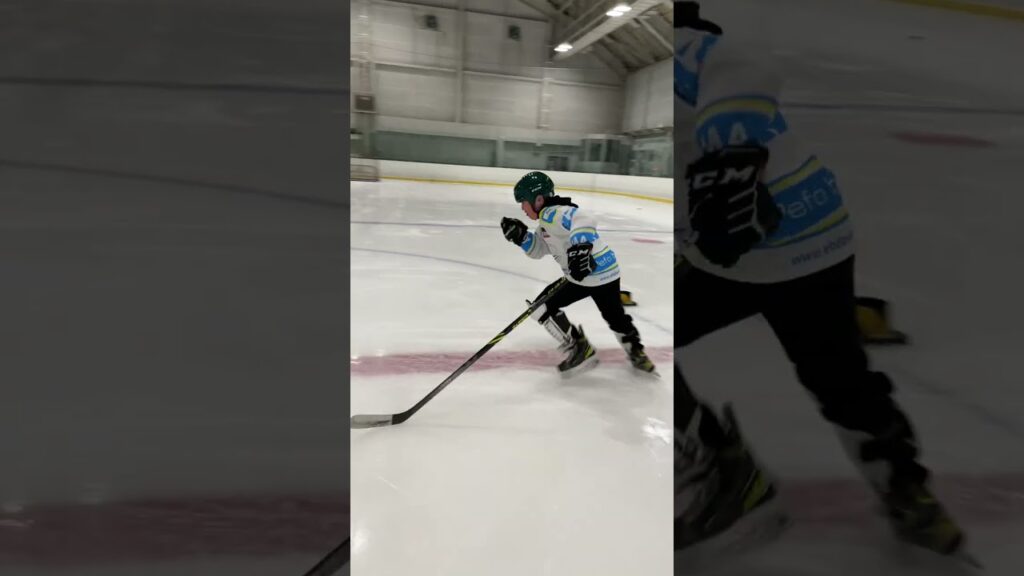 Hockey Defenceman Drills: Improve Your Speed & Footwork