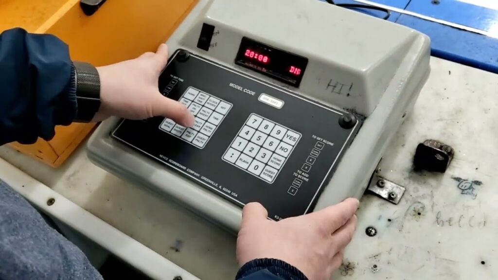 How to Operate a Field Hockey Scoreboard: A Step-by-Step Guide for Beginners
