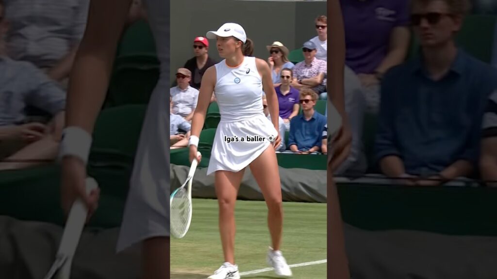 Iga Swiatek's Magic Assist at Wimbledon 🤩 #shorts #tennis #india