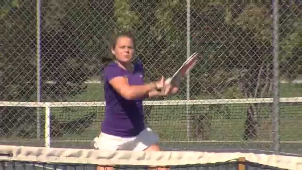 Jieke Stroobant Wins Hard-Fought Matches at UNI Tennis Invite: Full Scores & Results