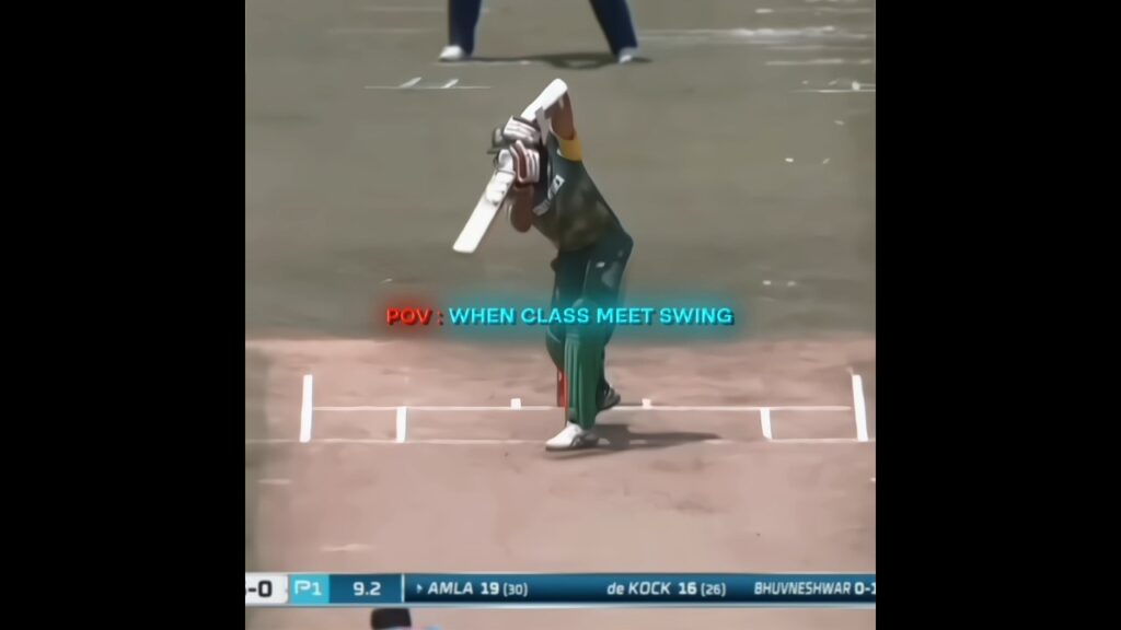 Bhuvaneshwar Kumar's Magic: The King of Swing 🥶 #Bhuvi #Cricket #Shorts
